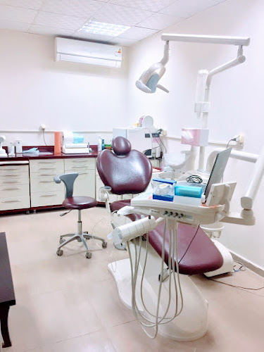 Dentist Dental Clinic