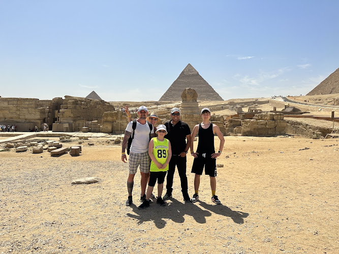“Winds of Change” = your private English guide + personal driver in Cairo&Giza, Egypt