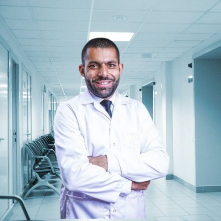 Dr. Bajad Abdel-Razek’s Clinic – Orthopedic Surgeon