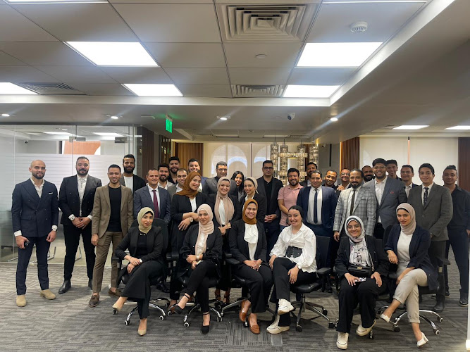 Safqa aqaria Real Estate Deal