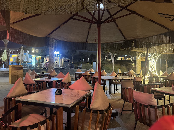 مقهى بليز – مول العرب
