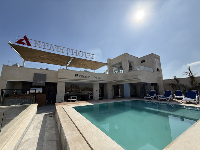 Kemet Pyramids View Hotel