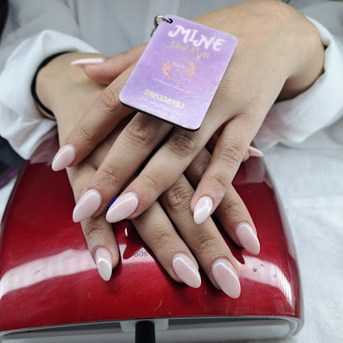 Mine Nail Spa من مريم ماين نيل سبا.