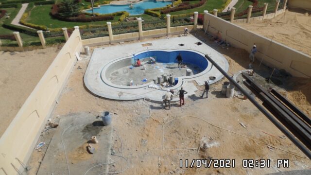 swimming-pools-company-cairo-peanut-pool-mosaic-tiling-villa