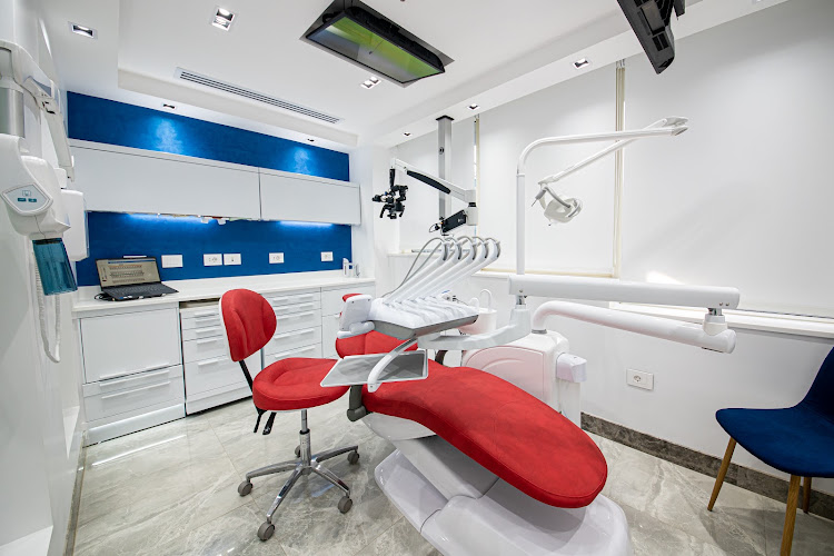 عيادة ديرموند لطب الأسنان