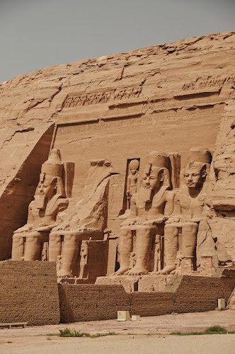 ماجستي ترافل