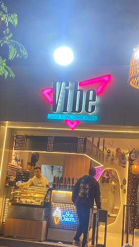 مقهى ومطعم فايبز