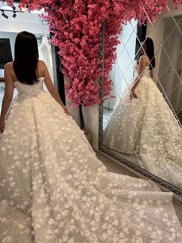 بوتيك أمور للعرائس