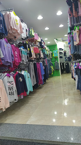 كرامنتس لملابس الأطفال