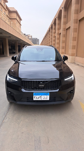 خدمة تأجير السيارات من أفيس وبدجت (الاستقبال والترحيب)