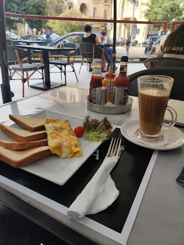مطعم ومقهى غارسيا