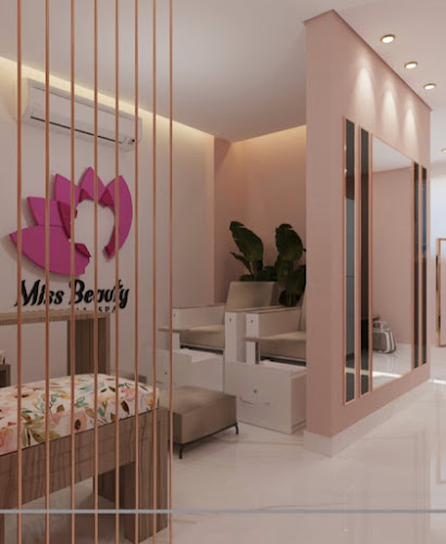 عيادات التجميل ميس